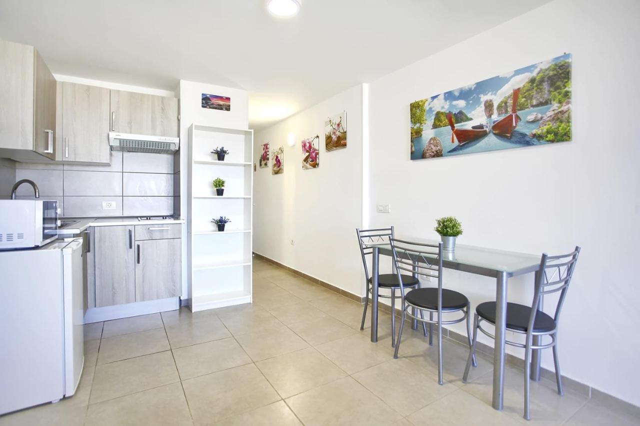 Studio With Sea View In Borinquen Playa Fanabe Exterior photo